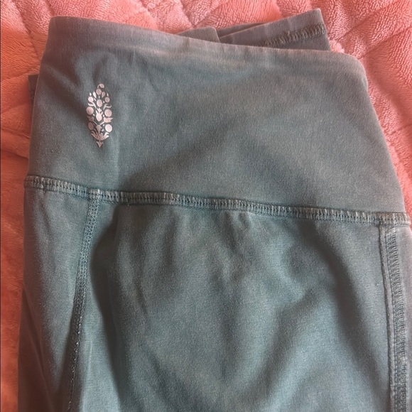 Free People Movement| ‘Never Better’ Jade/Green Legging - Picture 3 of 9